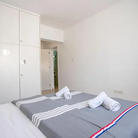 Elysia Park * פאפוס