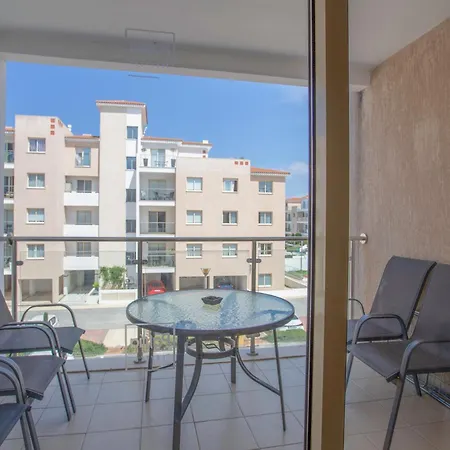 Elysia Park Apartman Paphos