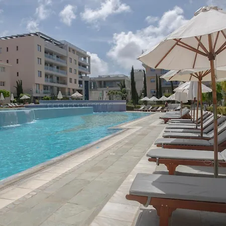 Elysia Park Apartman Paphos
