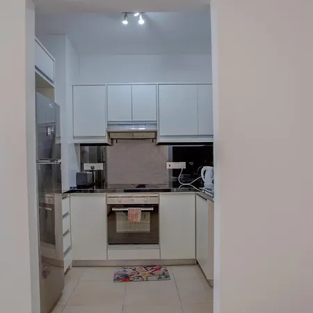 Elysia Park דירה פאפוס