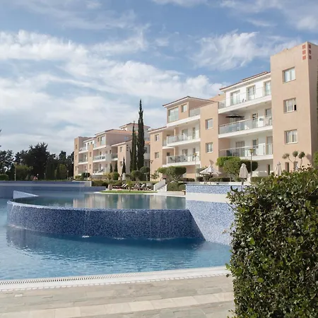 Elysia Park Apartman *