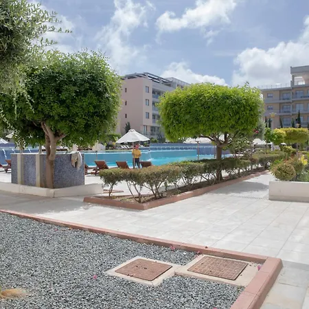 Elysia Park アパート