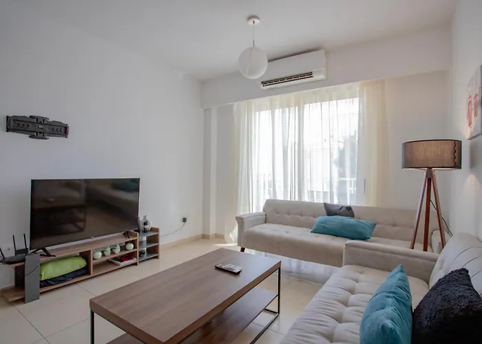 アパート Elysia Park パ フォス